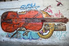09 Violin Street Art In Mendoza.jpg